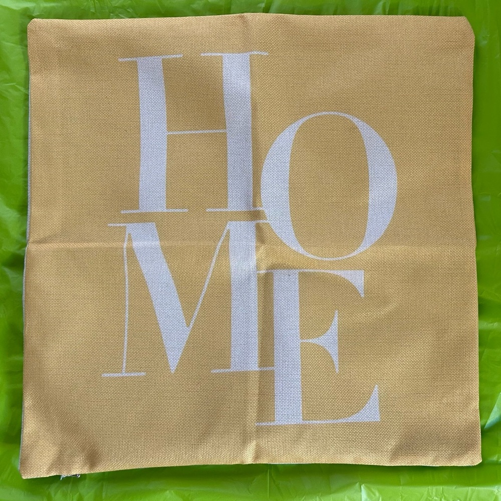 Decorative pillow covers.  Set of 4.